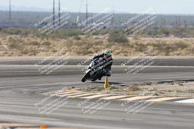 media/Nov-30-2025-TrackXperience (Sun) [[c0061d280f]]/3-Level 1/Session 4 (Turn 11)/